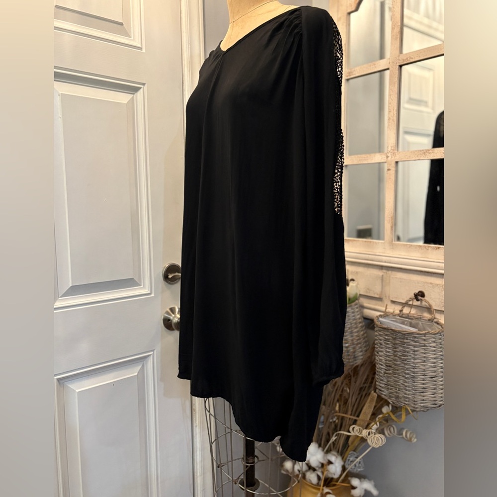 Old Navy Intricate Sleeve Design Black Long Sleeve Dress Gothcore Darkromance - Picture 2 of 4